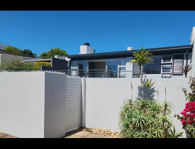 2 BEDROOM HOUSE FOR SALE IN CAMPHERS DRIFT